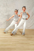 Isabella & Zoey Holmes